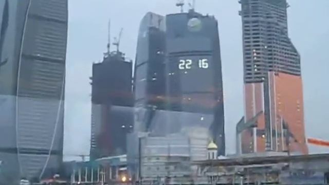 Еврейская вечеринка на корабле River Palace , часть 6 смотреть онлайн