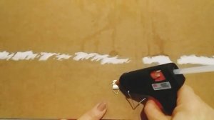 Как оформить картину, в рамку из потолочного плинтуса.