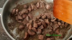 Почки свиные жареные.