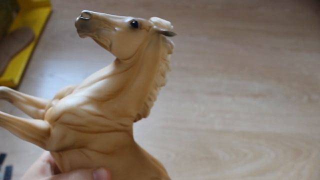 СЕРЕБРЯНЫЙ КОНЬ В АМЕРИКАНСКОЙ КОРОБКЕ? СЕРЕБРЯНЫЙ ВЕТЕР- РАСПАКОВКА БРЕЕР-БРЕЙЕР- BREYER РАСПАКОВК