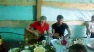 а над лагерем ночь.под гитару