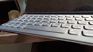 Apple Smart Keyboard - Оригинальная клавиатура для Apple iPad