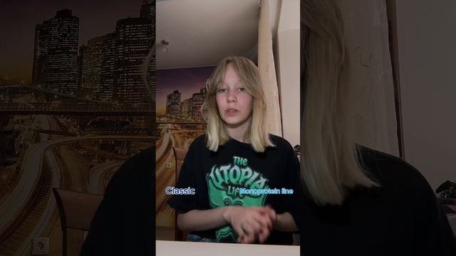 Сравнение двух линеек сухих кормов Jarvi для собак мелких пород.