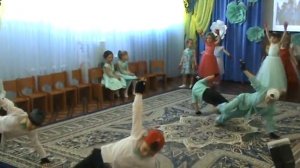 крутой танец МАЛИНКИ. дети