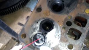 Очиститель камеры сгорания и топливной системы GZOX INJECTION & CARB CLEANER 11101