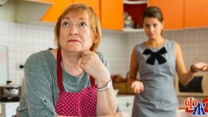 СВЕКРОВЬ 1. «Где ты отрыл эту девицу? Ни рожи, ни кожи!» - будущая СВЕКРОВЬ не одобрила НЕВЕСТУ сын