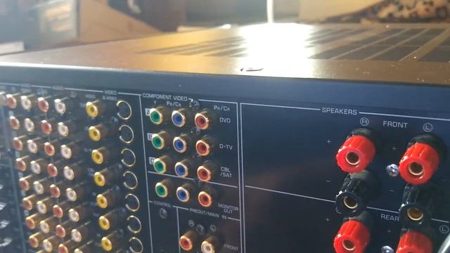 Yamaha DSP-AX1 из 2001 года за 3200$. 28 килограмм технологий и звука. 10 топовых ЦАП. смотреть онлайн