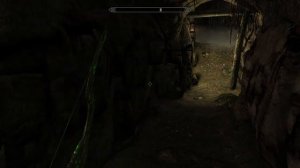 Skyrim -Dungeons,Giant, and elder dragon battle