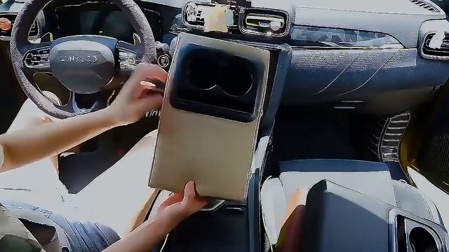 Универсальный подлокотник для авто с держателем для чашки.Автотовары с Алиэкспресс.