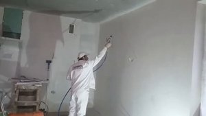 Механизированная шпаклевка Аspro 6000 и Vetonit LR