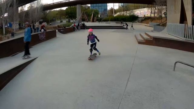 Ivet "Les corts" смотреть онлайн