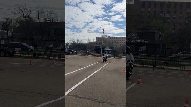 ПЛОЩАДКА МОТОШКОЛЫ КАТЕГОРИЯ «А» ПЕРВЫЙ УРОК НА МОТОЦИКЛЕ?? #мотоцикл #ninja #мотошкола #девушка