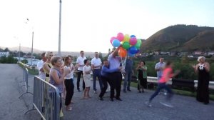 Классный флешмоб на день рождения! Улыбайся Танцевальный флешмоб