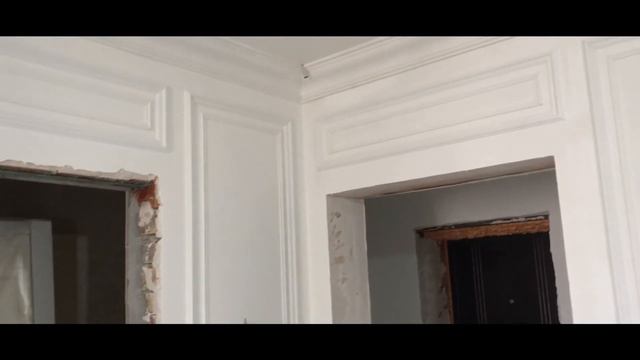Монтаж плинтусов и молдингов из полиуретана смотреть онлайн