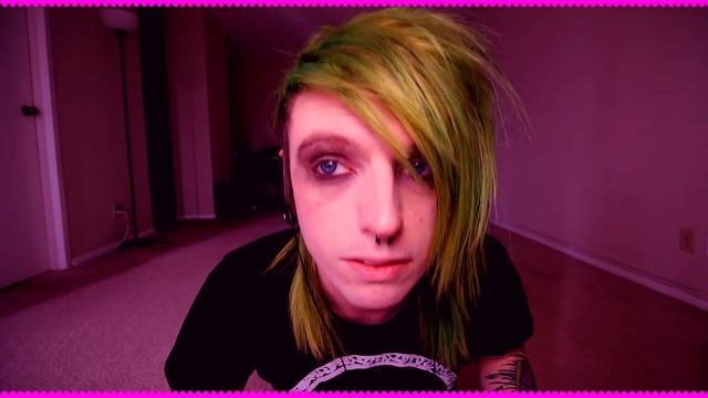 4 ХОББАТА - Эмо смотреть онлайн