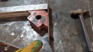 Турник  своими руками