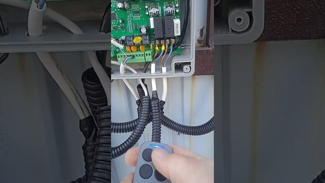 Автоматика для распашных ворот Home gate dc200 мелкий ремонт блока управления. смотреть онлайн