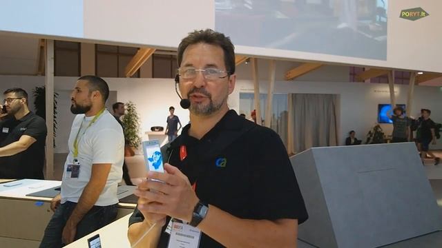 Sony Xperia X Compact. Apžvalga. IFA 2016. © Poryt.lt смотреть онлайн