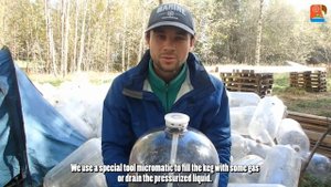 Строительство катамарана из ПЭТ кег - Пластиковые бутылки / Plastic kegs