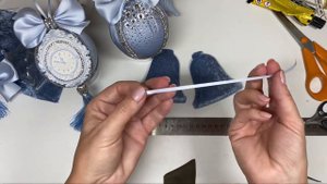 елочные игрушки своими руками. Украшаем колокольчик.