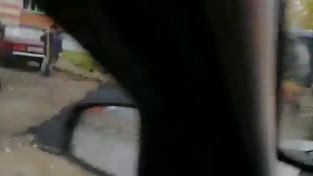 В Рязани положили асфальт в лужи смотреть онлайн