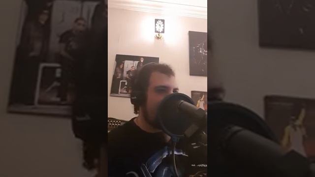 time is running out...muse...with epiphone masterbilt dr500...comica vs09 смотреть онлайн