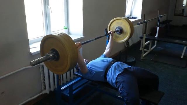 Июнь 2015 г. жим лежа 115 кг смотреть онлайн