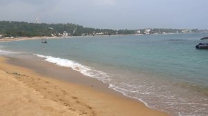 Унаватуна - Шри ланка, самый популярный пляж в 2020! Обзор отличного пляжа рядом с Хиккадувой