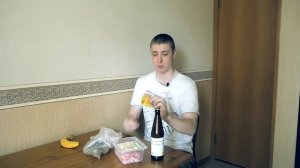 Обед бомжа. КАК ЕДЯТ БЕДНЫЕ РУССКИЕ В России. Ответ Chizhny