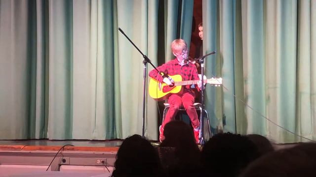 Ellis at the 2019 PS107 talent show! смотреть онлайн