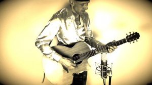 Insomnia (Faithless) live on an old Lowden acoustic guitar with drop B