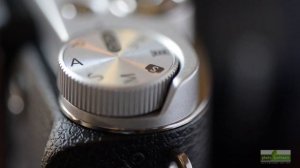 Samsung NX3000 - класически дизайн и високо качество