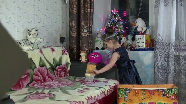 Подарки на Новый год от Деда Мороза смотреть онлайн