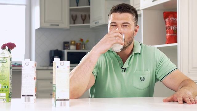 Пробую Кокосовое Молоко и сравниваю с другими - что полезнее и вкуснее? смотреть онлайн