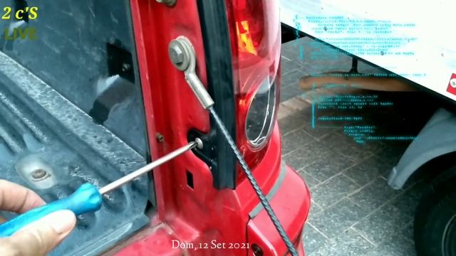Задний фонарь: см. Как снять Mitsubishi L200.