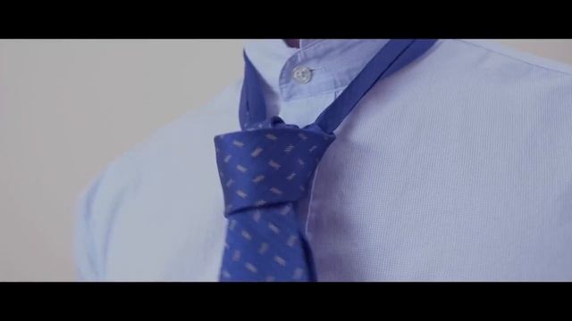 Идеальный узел для срезанного воротника | Узел Платтсбург | Как завязать галстук