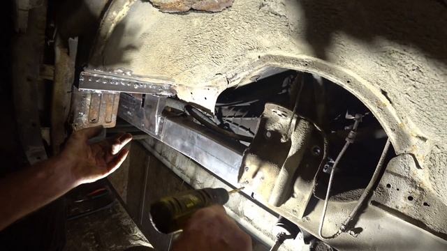 Старекс - Когда не можешь купить СДЕЛАЙ САМ . Шикарная идея, ЛОНЖЕРОНЫ из ПРОФИЛЬНОЙ ТРУБЫ на любой смотреть онлайн