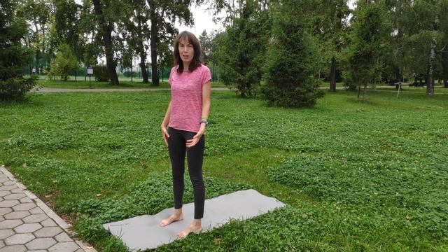 Поза УТКАТАСАНА - техника выполнения смотреть онлайн