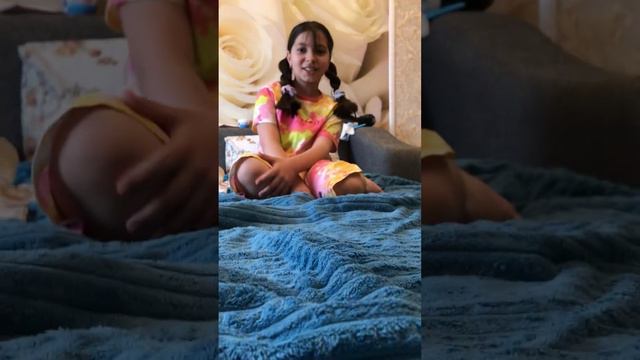 Танец (Женя Лизогуб Девочка Уэнздей) смотреть онлайн