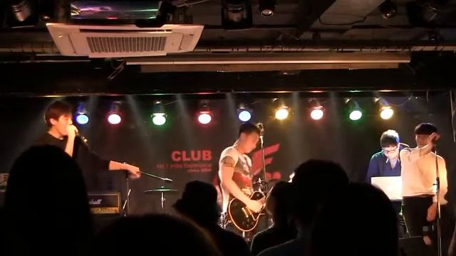 AshGray x Polydive - Git it (club FF) смотреть онлайн