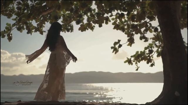 В час молитвенной тиши... Прекрасная авторская христианская песня Ангелины Савчук смотреть онлайн