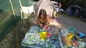 ОТДЫХ С ПАЛАТКАМИ 2022. ДЕНЬ 9. ГОТОВИМ КАРТОШКУ С ПОДЧЕРЁВКОМ  В ФОЛЬГЕ