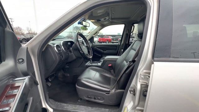 2006 Ford Explorer Limited 4X4 | CP16895T смотреть онлайн