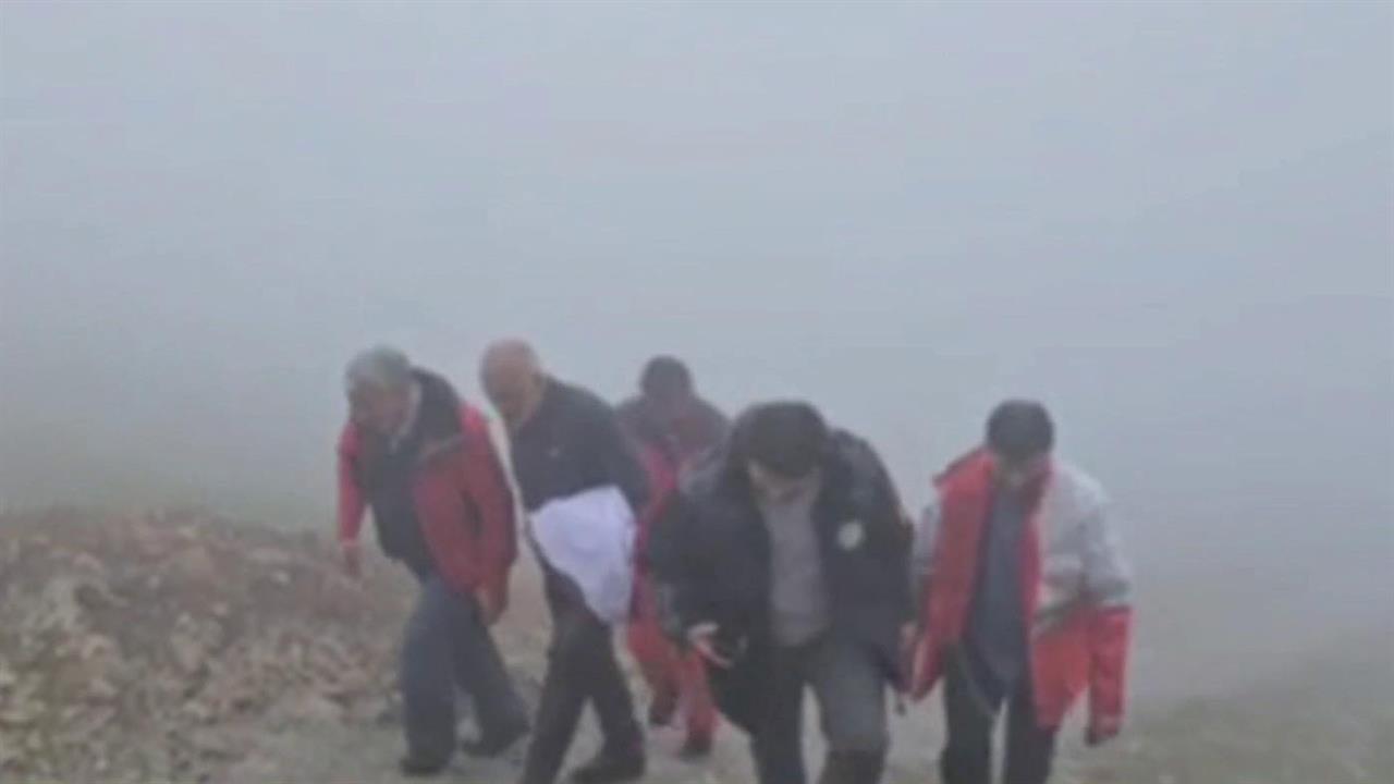 В Иране одна из поисково-спасательных групп добралась до места аварии вертолета Раиси