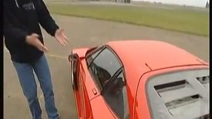 Самый потрясающий суперкар всех времен и народов: Ferrari F40