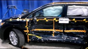 Toyota Venza | 2013 | Documentation for Side Crash Test by NHTSA | CrashNet1