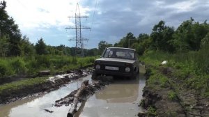 Покатушки, грязь, вода и нива, УАЗ тащит или как мы сидели два часа