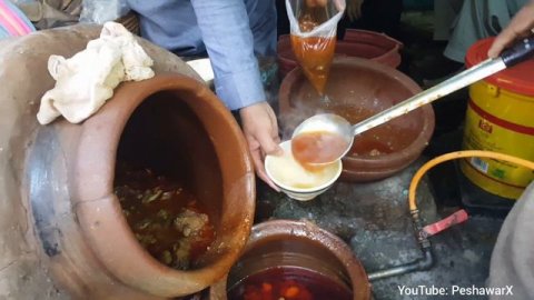 Sher Muhammad Siri Paye, Ghanta Ghar Street Food Peshawar | Peshawari Nashta | Peshawari Siri Paye