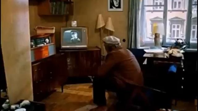 Олег Чабан – Старик смотрел советское кино (стихи Виктора Мельникова, муз Эдуарда Данилова) смотреть онлайн