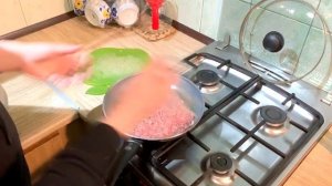 Вы влюбитесь в это блюдо из фарша!  Мясной пирог с сыром.  Что приготовить из фарша.